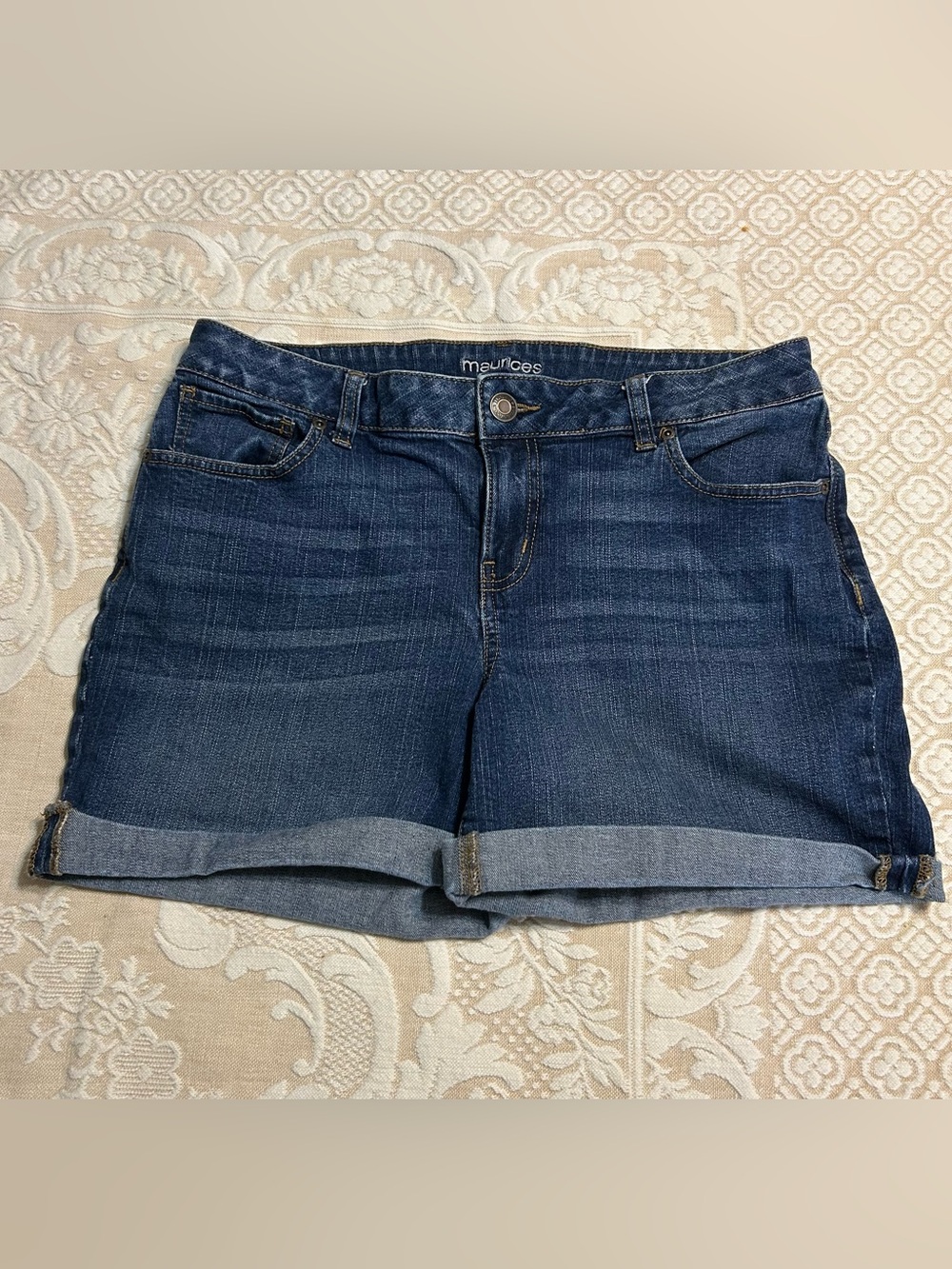 Maurices Dark Blue Denim Roll-Hem Women's Shorts Mid Rise 14